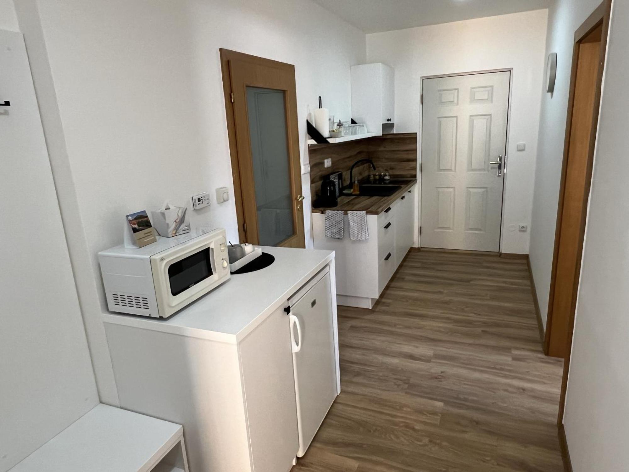 Pension Mikulov Exteriör bild
