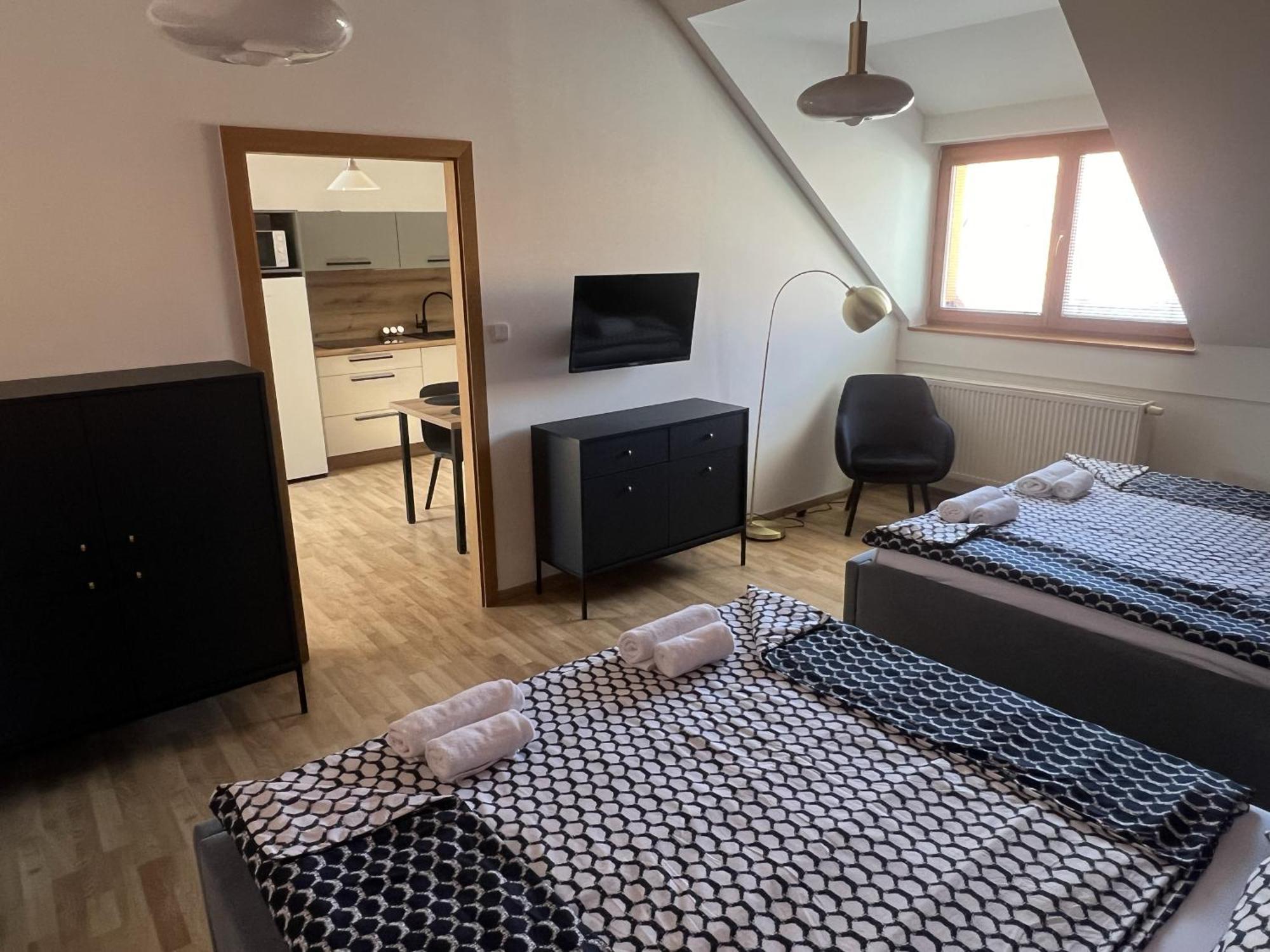 Pension Mikulov Exteriör bild